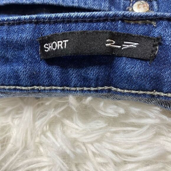 William Rast Jeans Shorts 2" Inseam Blue Denim Short Womens Size 27 - Picture 4 of 12